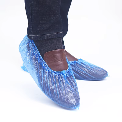 Bao giày dùng một lần Bao giày trong nhà bằng nhựa dày không thấm nước ngày mưa Bao giày gia đình chống bụi trong nhà dùng một lần day bao ho lao dong ủng bảo hộ lao dong